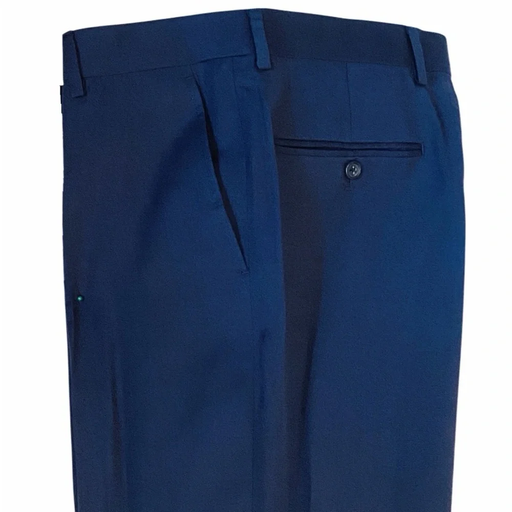 NWT Egara Men’s Navy 2 Piece Suit 40R 34W Classic Fit Unhemmed